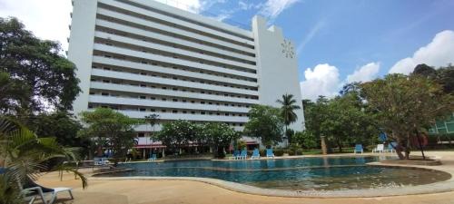 Patong Apartment | Patong beach apartment for up to 4 person