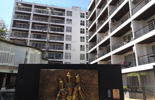 Patong Apartment | Patong sea view studio- condo with pool, parking