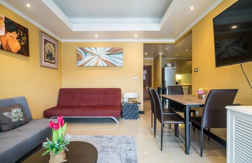 Patong Apartment | Patong Tower 1003 prime location, 150m to beach, shops