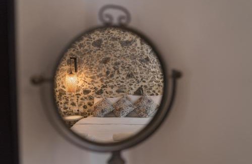 Mirthios Apartment | Patriko House