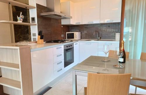 Riva di Solto Apartment | Patty ZU - Lakeside apartment