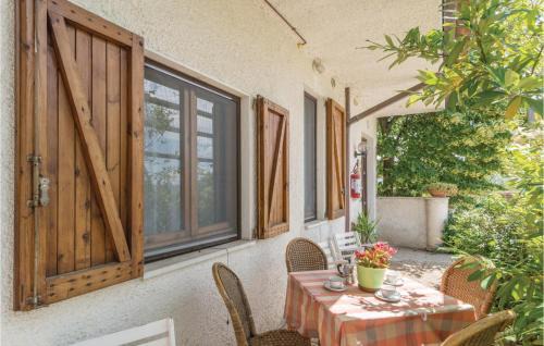 Collesanto Apartment | Paucca 1