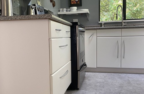 Garden Bay Cottage | Paul's Cottage