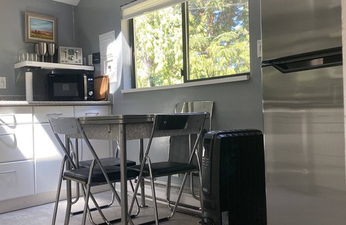Garden Bay Cottage | Paul's Cottage