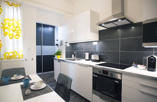 Terezvaros Apartment | Paulay Central Top Suite - 2 bedrooms premium apartment in the city center