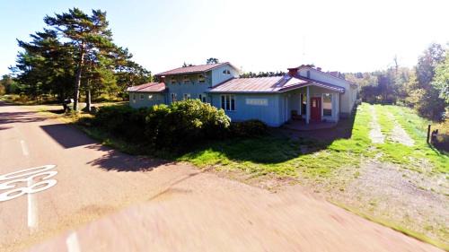 Kumlinge Bed & Breakfast | Pauls Galleria