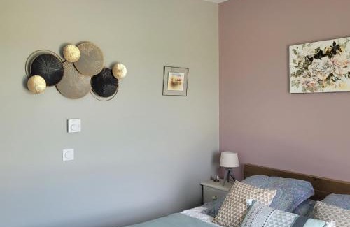 Saint-Laurent-des-Vignes House | Pause 24