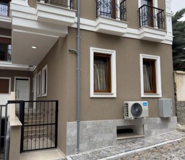 Korce Apartment | PAVÉ Apartment