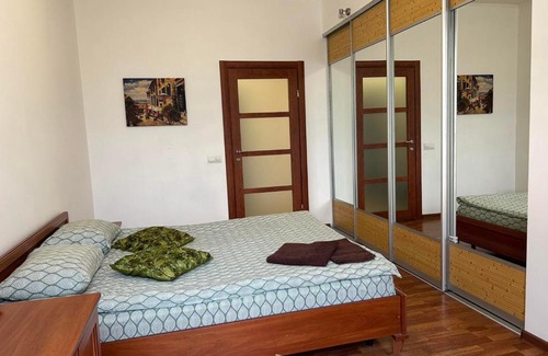 Petrovskoye Apartment | Pavlovskaya square