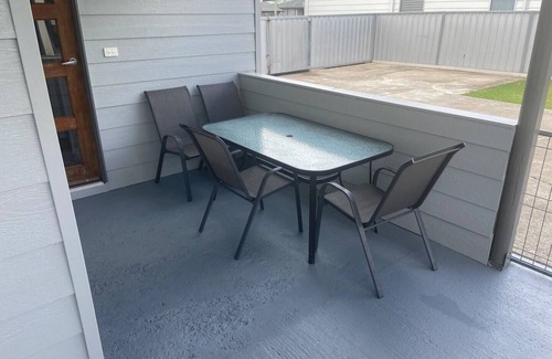 Weston House | PAWS Affordable Accommodation