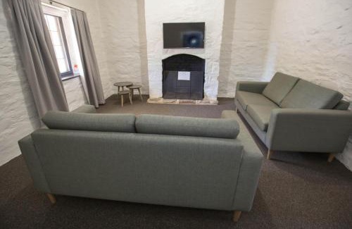 Burra Apartment | Paxton Square Cottages
