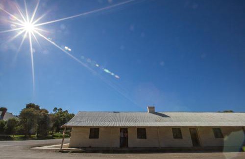 Burra Apartment | Paxton Square Cottages