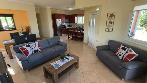 Pazinos House | Pazinos/Neveli Cottage