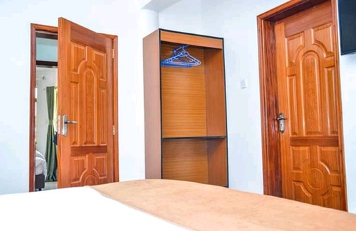 Kitale Hotel | Pazuri Kitale Highway View