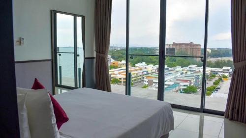 Kampung Bahasa Kapor Hotel | PD DWharf Hotel Suite & Serviced Residence