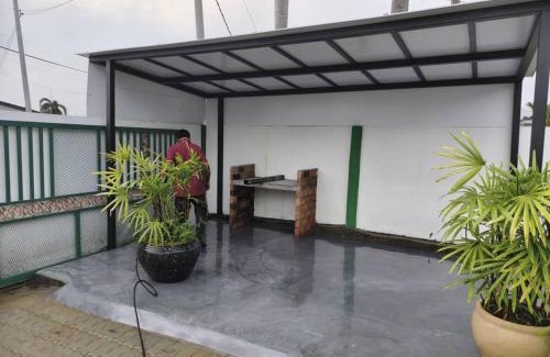 Taman Pantai Dickson House | PD GREEN Homestay