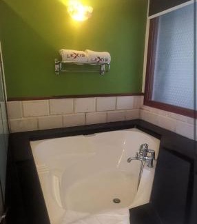 Kampung Mambau Apartment | PD Water Chalet