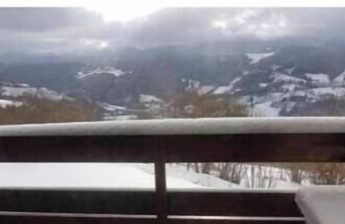 Murat-le-Quaire Condo | Peace and nature