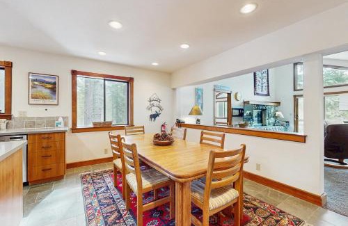 Twin Peaks House | Peace and Pines at Upper Ward Creek