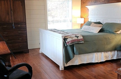 Mount Vernon Cottage | Peace and Tranquility Found Here!