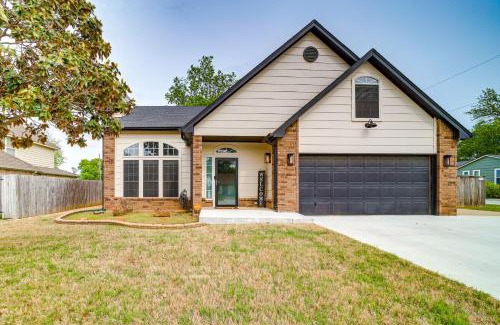 Tulsa House | Peace and Tranquility Home 2 Mi to Dtwn Tulsa!