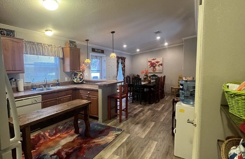 Caddo House | Peace on Possum Kingdom Lake- WATERFRONT with a large deck to escape and relax