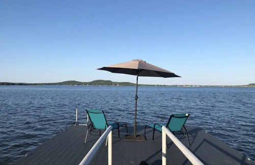 Caddo House | Peace on Possum Kingdom Lake- WATERFRONT with a large deck to escape and relax
