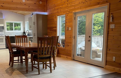 Mansfield-et-Pontefract Cottage | Peaceful 4 bedroom Cottage