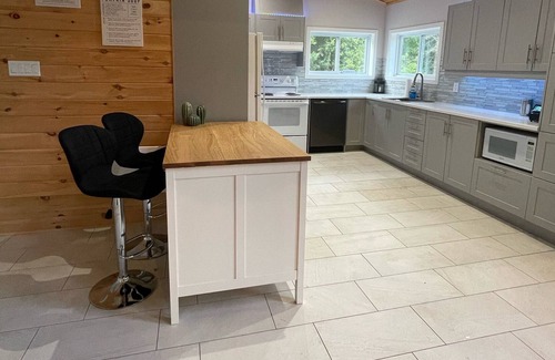 Mansfield-et-Pontefract Cottage | Peaceful 4 bedroom Cottage