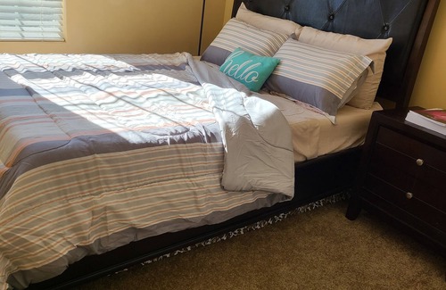 Hillcrest Apartment | Peaceful 1 bedroom with free parking - 5 min from downtown