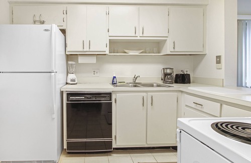 The Meadows Condo | Peaceful 1bed/1bath Condo Golf & Lake views in the Meadows