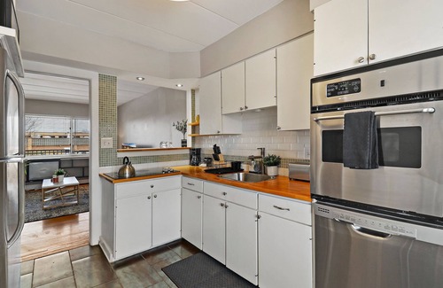 Arlington Heights Apartment | Peaceful 1BR Suburban Haven in Arlington