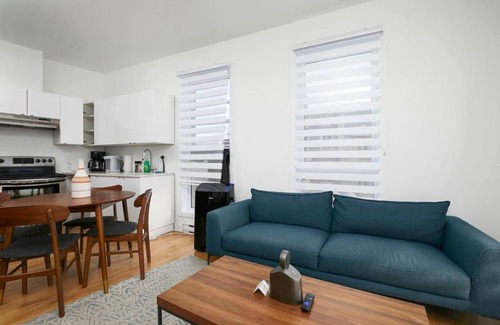 Ville-Marie Apartment | Peaceful 2BR Getaway in Downtown