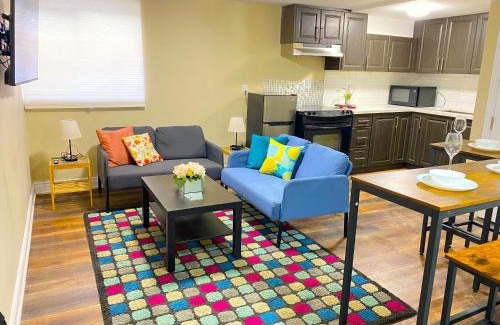 Erin Mills Apartment | Peaceful 3 Bedroom Basement Apartment