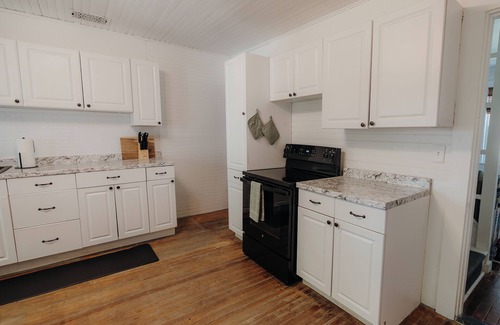 Belgrade Other | Peaceful 3-bedroom farmhouse cottage in the Belgrade Lakes Region
