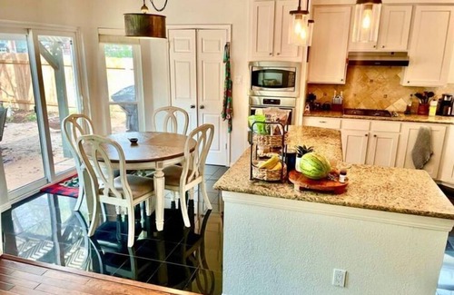 Austin House | Peaceful 4BR Home w/Office in South Austin