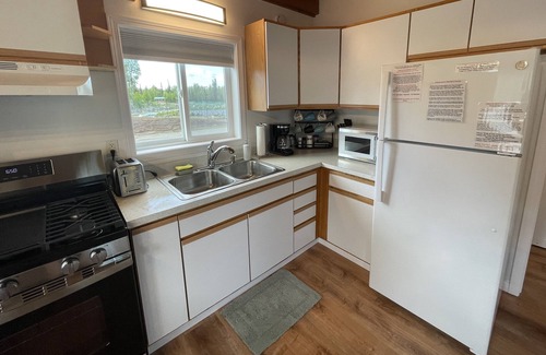 Kalifornsky Cabin | Peaceful Acres Cabin 4 - Get-N-Away