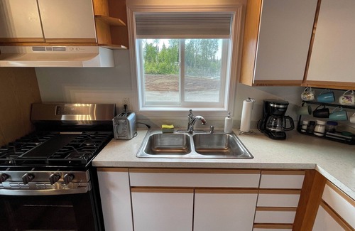 Kalifornsky Cabin | Peaceful Acres Cabin 4 - Get-N-Away