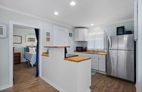 Austwell House | Peaceful and private! Cute waterfront cottage with amazing fishing!