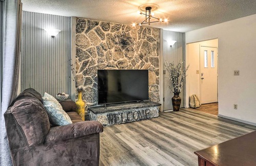 Andover House | Peaceful Andover Townhome ~ 14 Miles to Wichita!