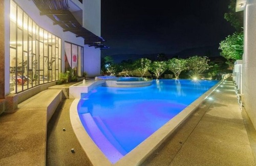 Kamala Apartment | Peaceful apartment on the hill over Kamala Beach