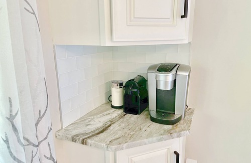 Placida Condo | PEACEFUL BAYFRONT Escape: 2 Min Walk to Beach: Parking Ferry Pool Trash P/U incl