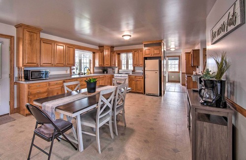 Bird In Hand House | Peaceful Bird in Hand Home w/Farmland Views!