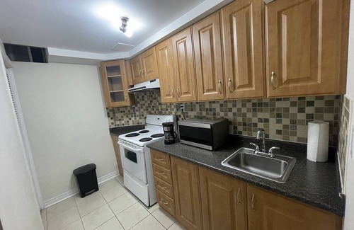 Brampton West Apartment | Peaceful Bliss Studio Apartment