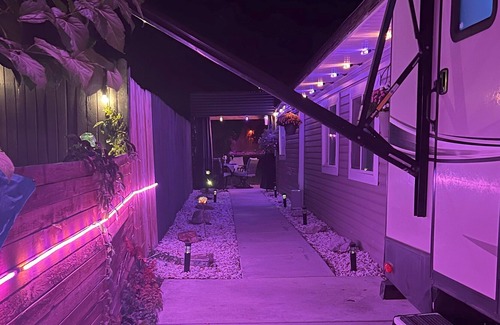 Millcreek House | Peaceful, Colorful with Hot Tub, close to skiing and summer outdoor activities.