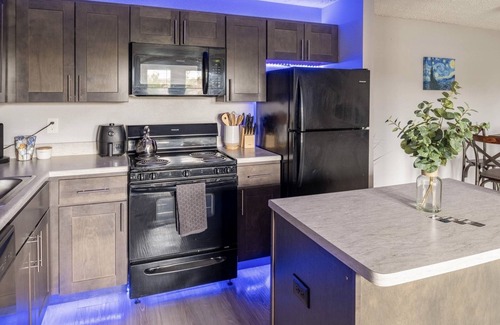 Kettering Apartment | Peaceful Comforts