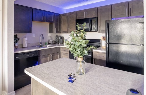 Kettering Apartment | Peaceful Comforts
