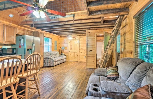 Chickamauga Lake House | Peaceful Decatur Cabin with Grill and Fire Pit!
