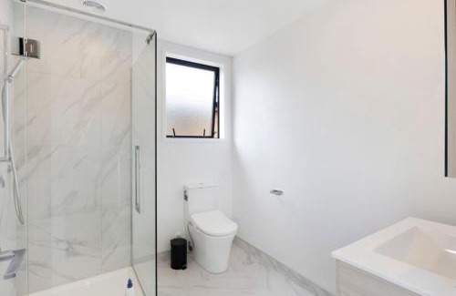 Lower Hutt House | Peaceful Escape at Biddle Cres