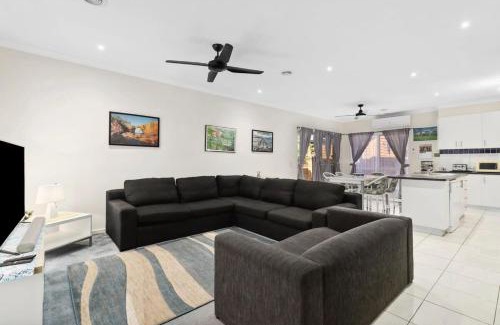 St Leonards House | Peaceful Family Home by St Leonards Beach
